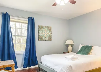 Boswell Bliss hotel thumbnail 3