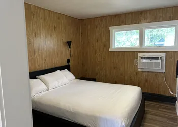 Powell JET Motor Inn hotel thumbnail 6