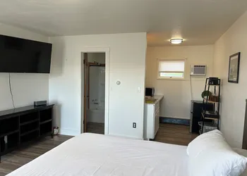 Powell JET Motor Inn hotel thumbnail 7