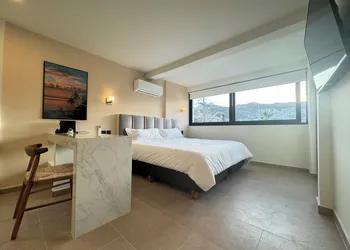 Colmena Hotel Los Cabos Marina hotel thumbnail 5