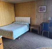 Gull Lake Lodge Motel hotel detail image 5