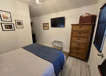 Roots Retreat hotel thumbnail 3