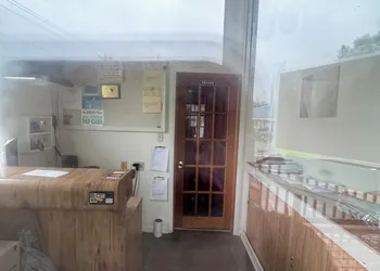 Omro & Fish Inn hotel thumbnail 5