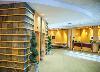 iHOTEL & Conference Center Red Deer hotel thumbnail 3