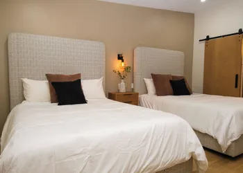 Adobe inn hotel thumbnail 3