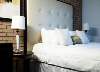 The Landmark Hotel hotel thumbnail 4
