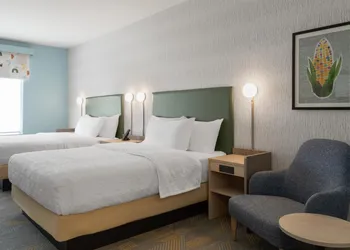 Home2 Suites By Hilton Kearney hotel thumbnail 7