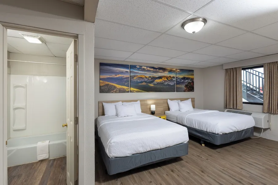 Days Inn by Wyndham Wheatland hotel detail image 6