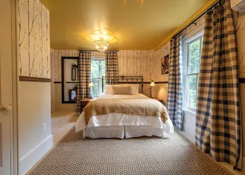 Wilder House Berkshires hotel thumbnail 5