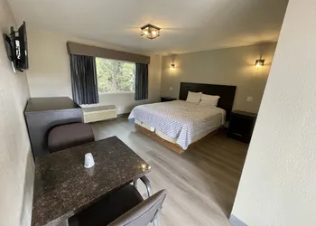 Villa Inn Anaheim hotel thumbnail 5