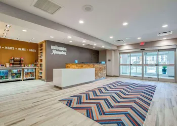 Hampton Inn & Suites By Hilton Louisville East Oxmoor hotel thumbnail 3