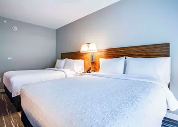 Hampton Inn & Suites By Hilton Louisville East Oxmoor hotel thumbnail 4