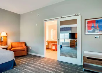 Hampton Inn & Suites By Hilton Louisville East Oxmoor hotel thumbnail 6