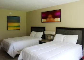 Econo Lodge Jennings hotel thumbnail 8