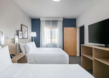 Spark by Hilton Dumas hotel thumbnail 6