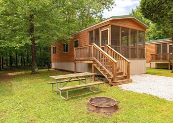 Sun Outdoors Lake Rudolph hotel thumbnail 2