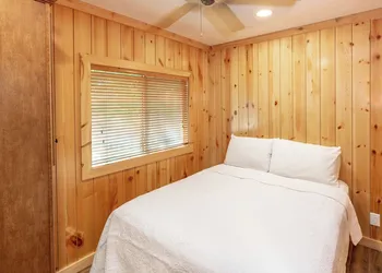 Sun Outdoors Lake Rudolph hotel thumbnail 4
