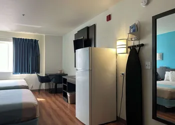 Studio 6 – Las Cruces, NM - Telshor hotel thumbnail 6