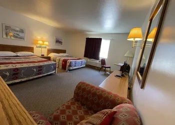 AuSable Valley Inn hotel thumbnail 2