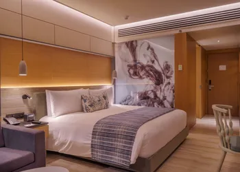 Renaissance Cancun Resort & Marina hotel thumbnail 8