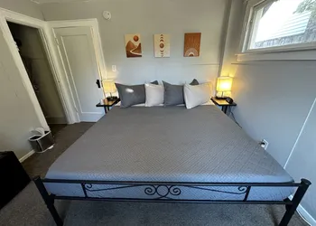 Tacoma Homestay hotel thumbnail 2