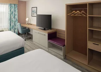 Hilton Garden Inn Tacoma Downtown hotel thumbnail 6