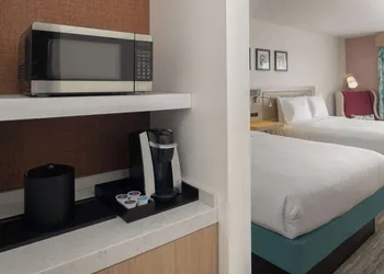 Hilton Garden Inn Tacoma Downtown hotel thumbnail 7