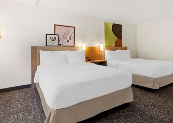 Spark by Hilton Daleville Roanoke North hotel thumbnail 7