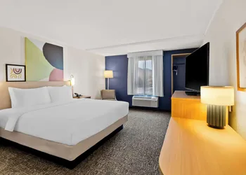 Spark by Hilton Daleville Roanoke North hotel thumbnail 8