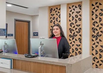 Candlewood Suites Chester Richmond by IHG hotel thumbnail 2
