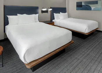 Courtyard By Marriott Sherman hotel thumbnail 8