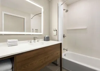 Staybridge Suites Grand Rapids South by IHG hotel thumbnail 8