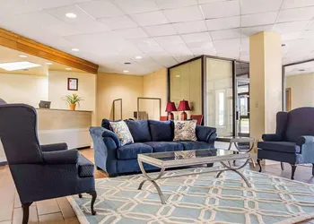 Ramada by Wyndham Santee I-95 hotel thumbnail 2
