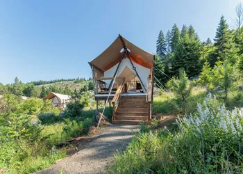 Under Canvas Columbia River Gorge hotel thumbnail 2