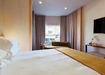 Ode hotel thumbnail 6