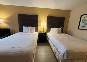 Studio 6 Suites Charlotte, NC - Northlake hotel thumbnail 6