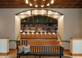 Moxy Cincinnati Downtown hotel thumbnail 6
