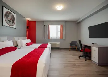Ramada by Wyndham West Edmonton Hotel & Suites hotel thumbnail 7