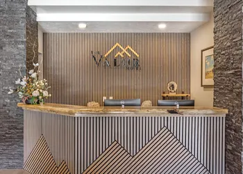 The Valor, an Ascend Collection Hotel hotel thumbnail 3