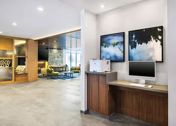 Fairfield Inn & Suites Gravenhurst Muskoka hotel thumbnail 4
