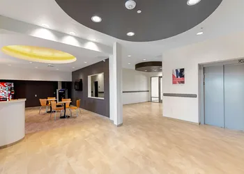 Studio 6 Austin, TX - Airport hotel thumbnail 4