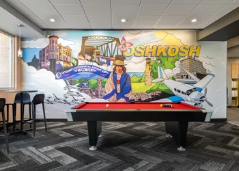 Tru By Hilton Oshkosh hotel thumbnail 6