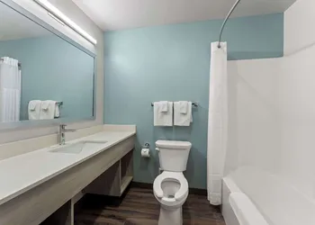 Woodspring Suites Easton Nazareth hotel thumbnail 7