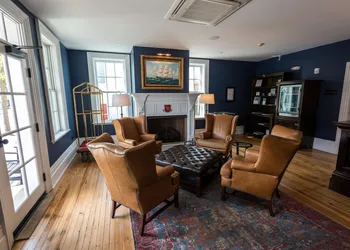 The Cadillac House Lexington, Tapestry Collection by Hilton hotel thumbnail 2