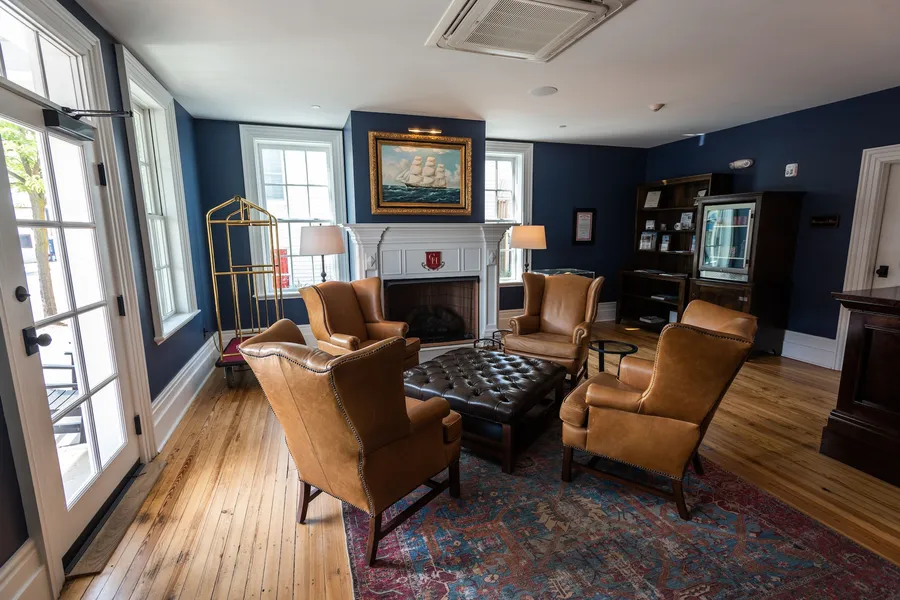 The Cadillac House Lexington, Tapestry Collection by Hilton hotel detail image 2