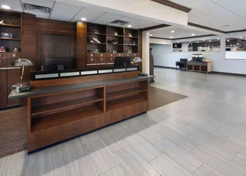 DoubleTree by Hilton Manhattan, KS hotel thumbnail 5