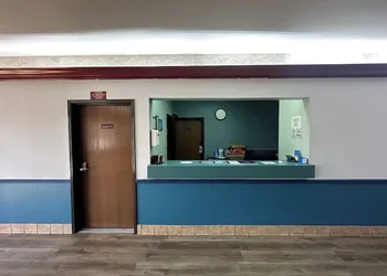 Budget Inn, Hwy 41 hotel thumbnail 2