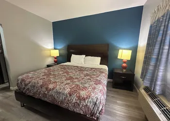 Budget Inn, Hwy 41 hotel thumbnail 7