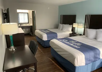 Days Inn by Wyndham Goldsboro hotel thumbnail 4