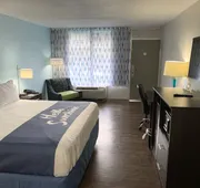 Days Inn by Wyndham Goldsboro hotel detail image 7